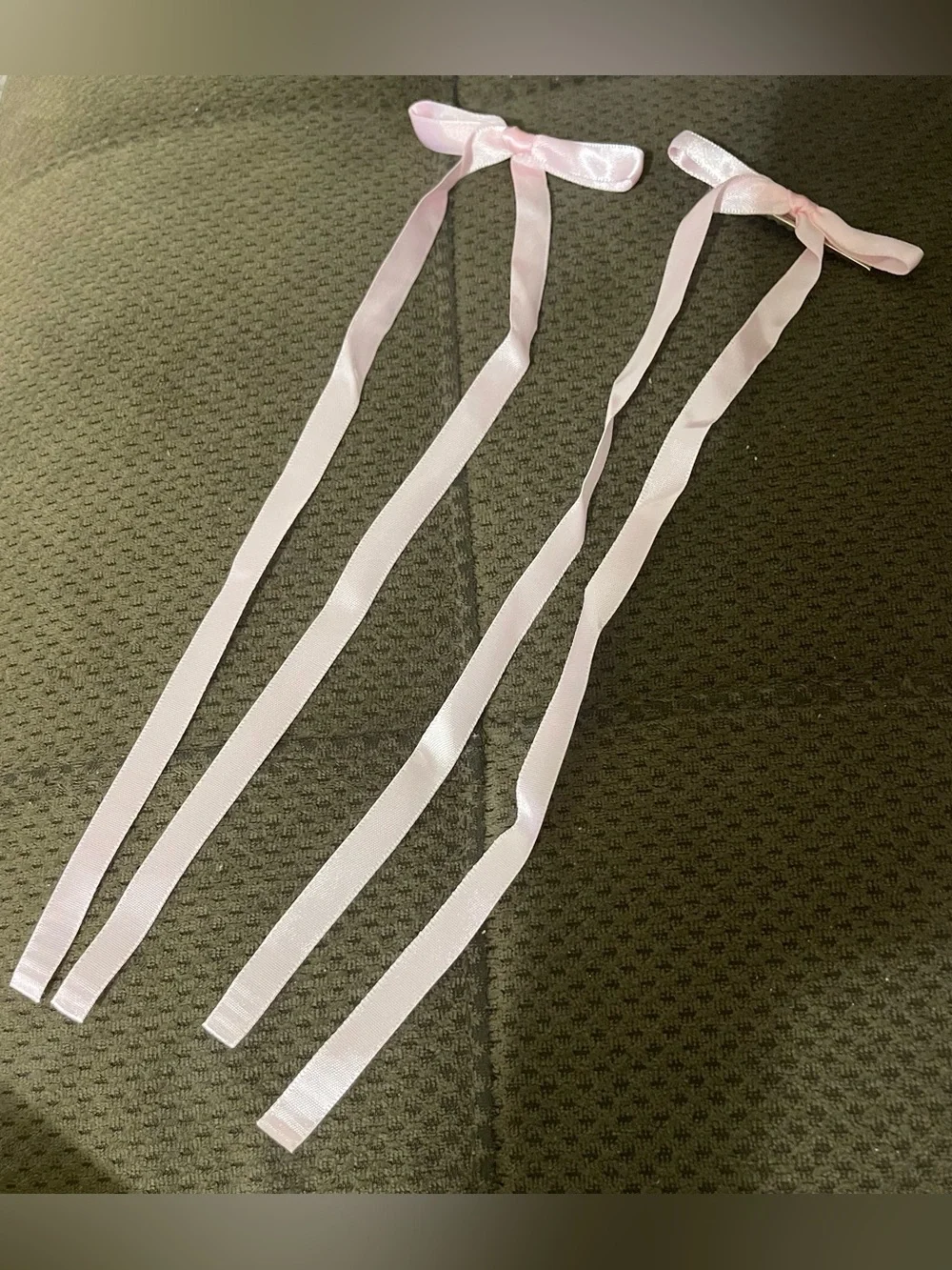 NWOT Coquette Light Pink Satin Ribbon Hair Bow Clips Long Tail Set of 2